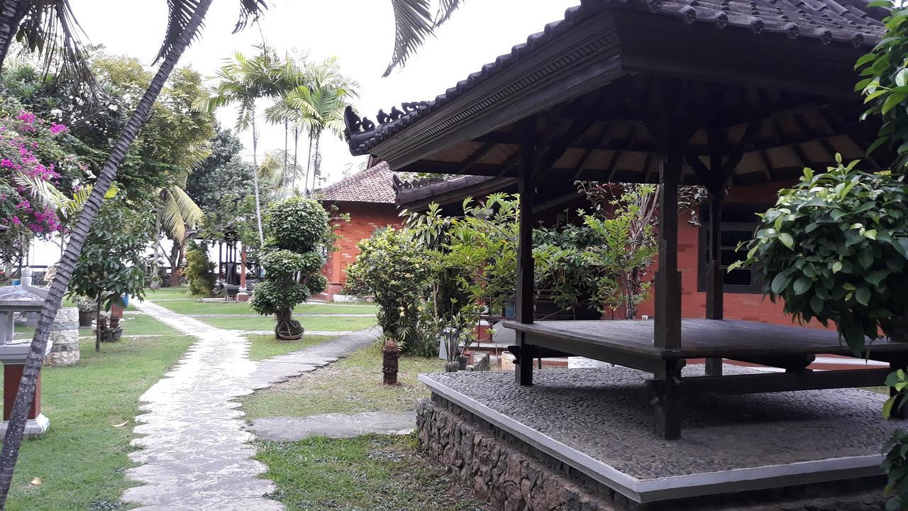 Bagus Beach Resort Lovina Buleleng  Exterior photo